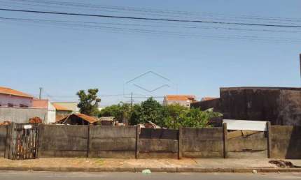 Casa à venda na Vila Nova Botucatu, Botucatu 