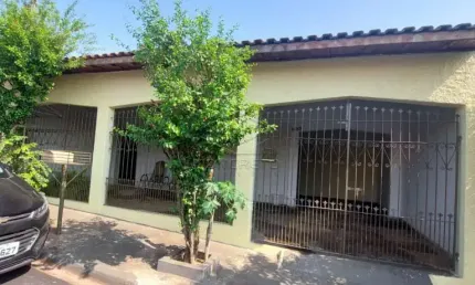 Casa com 2 quartos à venda no Núcleo Habitacional Mary Dota, Bauru 