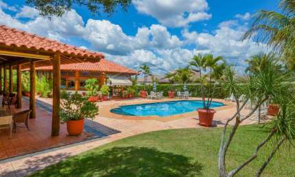 Casa em condomínio fechado com 3 quartos à venda no Jardim Shangri-Lá, Bauru 