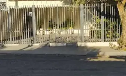 Excelente residência com 3 dormitórios - JD Terra Branca