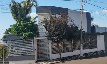 Casa com 3 quartos à venda no Centro, Piratininga 