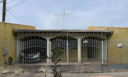 Casa com 3 quartos à venda no Jardim Rosa Branca, Bauru 