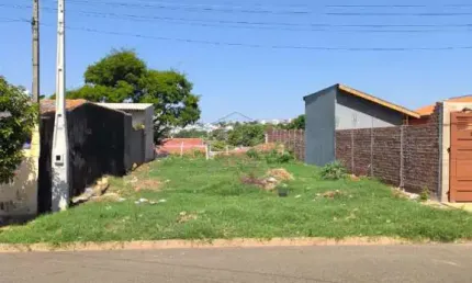 Casa à venda no Parque Viaduto, Bauru 