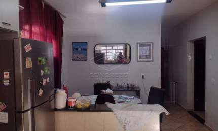 Casa com 3 quartos à venda no Jardim Nova Esperança, Bauru 