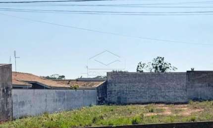 Casa à venda no Jardim Itamaraty, Lençóis Paulista 