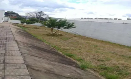 Casa à venda na Vila Cardia, Bauru 