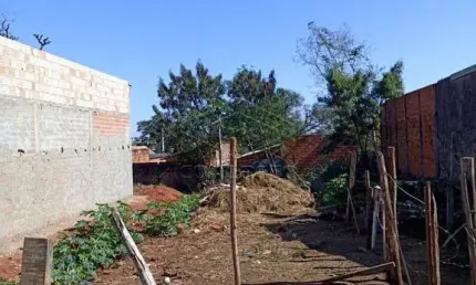 Casa à venda no Tangarás, Bauru 