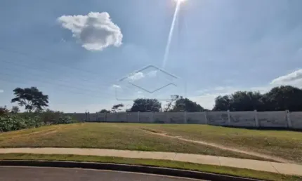 Terreno em condomínio fechado à venda no Residencial Tamboré, Bauru 