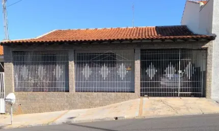 Casa com 3 quartos à venda no Jardim Bela Vista, Bauru 