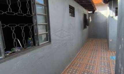Conjunto com 05 Kitnets e um salão comercial - Santa Luzia