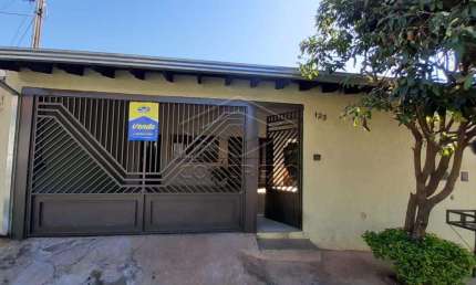 Casa com 3 quartos à venda no Núcleo Habitacional Mary Dota, Bauru 