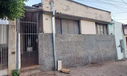 Casa com 3 quartos à venda no Centro, Bauru 