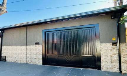 Casa com 3 quartos à venda no Jardim Panorama, Bauru 