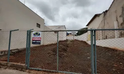 Prédio à venda no Centro, Jaú 