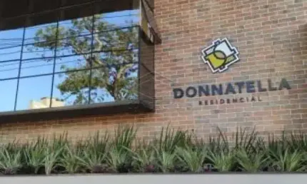 Encantador apartamento de 2 dormitórios no CORAÇÃO DA CIDADE!