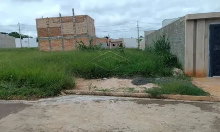 Casa à venda no Conjunto Habitacional Isaura Pitta Garms, Bauru 