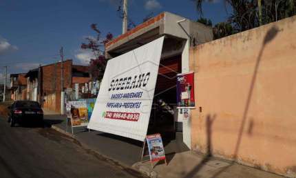 Casa com 3 quartos à venda na Vila Santa Cecilia, Agudos 