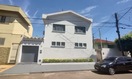 Casa com 3 quartos à venda na Vila Souto, Bauru 