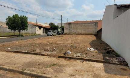 Casa à venda na Vila Engler, Bauru 