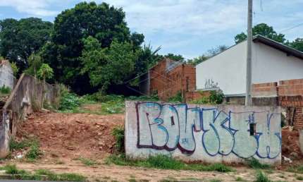 Casa à venda na Vila Falcão, Bauru 
