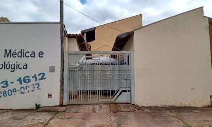 Casa com 3 quartos à venda no Conjunto Habitacional Joaquim Guilherme de Oliveira, Bauru 