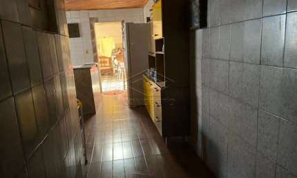 Casa com 3 quartos à venda no Centro, Macatuba 