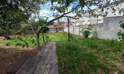 Casa à venda no Centro, Agudos 
