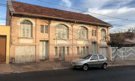 Casa com 4 quartos à venda no Centro, Agudos 
