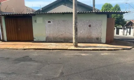 ÓTIMA OPORTUNIDADE - CASA COM 3 DORMITÓRIOS NO BELA VISTA