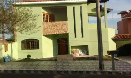 Lindíssima residência VILLAGE CAMPO NOVO - lazer completo!