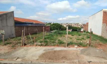 Casa à venda no Parque Jaraguá, Bauru 