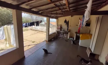 Casa no parque união com 2 dormitórios e quintal amplo! vale a pena conferir!