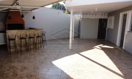 Casa com 3 quartos à venda na Vila Independência, Bauru 