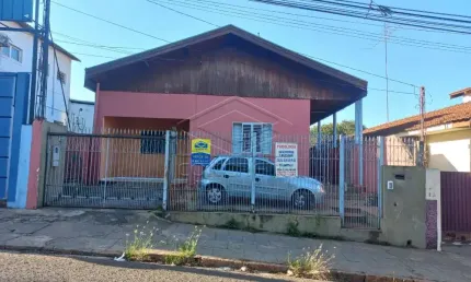 Casa com 3 quartos à venda na Vila Seabra, Bauru 