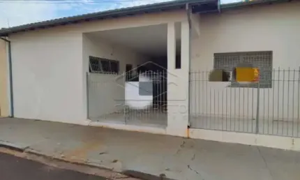 Excelente casa com 02 dormitórios e 02 salas, comercial ou residencial, próx. à unisagrado