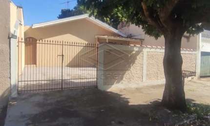 Casa com 3 quartos à venda no Madureira, Bauru 