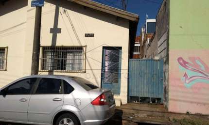 Ótima oportunidade de VENDA - TRÊS CASAS INDEPENDENTES!