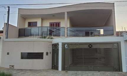 Casa com 3 quartos à venda no Jardim Marcia, Agudos 