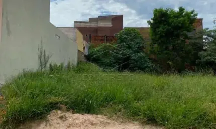Casa à venda no Tangarás, Bauru 