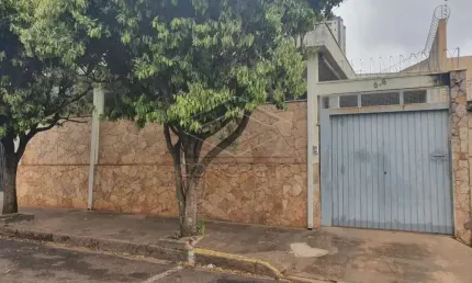 Casa com 3 quartos à venda no Parque Jardim Europa, Bauru 