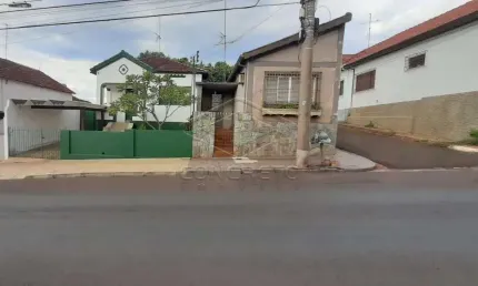 Prédio à venda no Centro, Jaú 