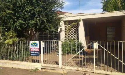 Casa com 3 quartos à venda na Chácara Braz Miraglia, Jaú 