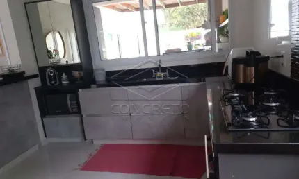 VALE FLORIDO, residência ampla com ótima infraestrutura e segurança!