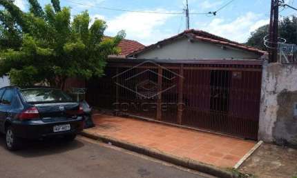 Casa com 2 quartos à venda na Vila Éden, Lençóis Paulista 