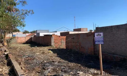 Casa à venda no Parque Santa Cândida, Bauru 
