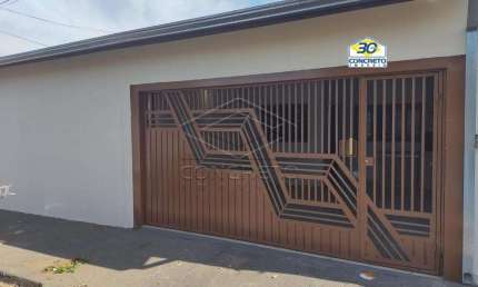 Casa com 4 quartos à venda na Vila Paulista, Bauru 