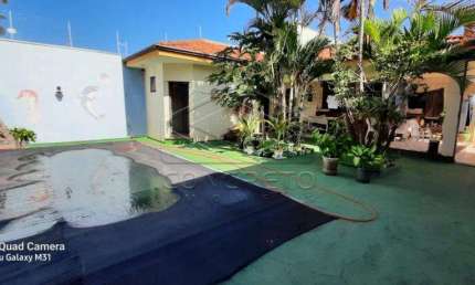 Casa com 3 quartos à venda no Jardim Diamante, Jaú 