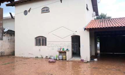 Casa com 3 quartos à venda na Vila Éden, Lençóis Paulista 