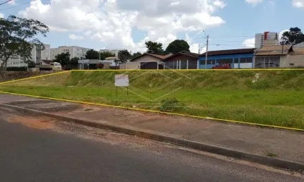 Prédio à venda na Vila São Francisco, Bauru 