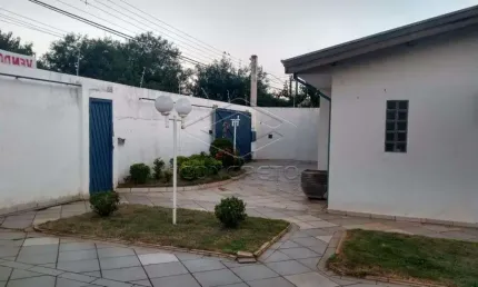 Casa com 5 quartos à venda no Jardim Cruzeiro do Sul, Bauru 
